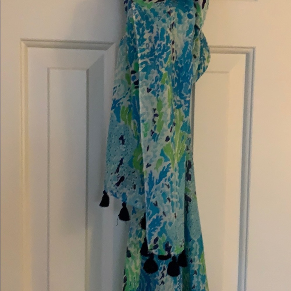 Lilly Pulitzer scarf with tassel fringe
